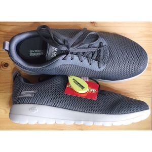 Men’s SKECHERS GOwalk Max Walking Sneakers 5GEN